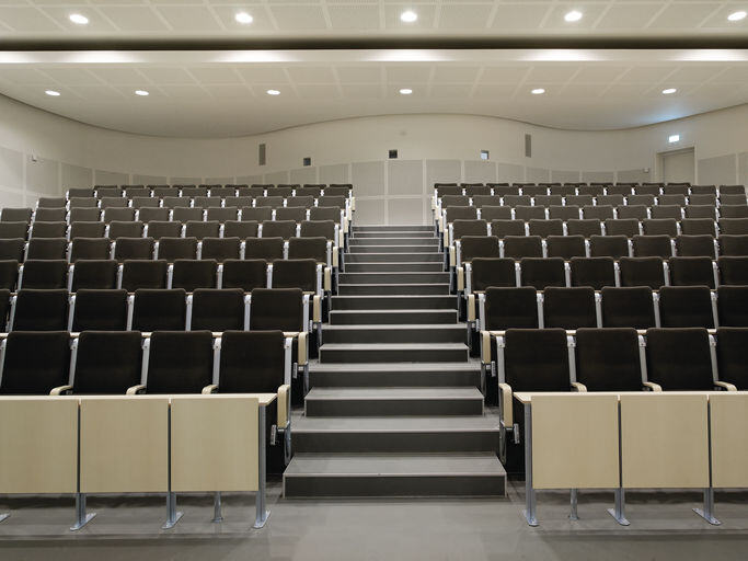 ID_1437356_Auditorijos_ar_konferencij___sal__s1