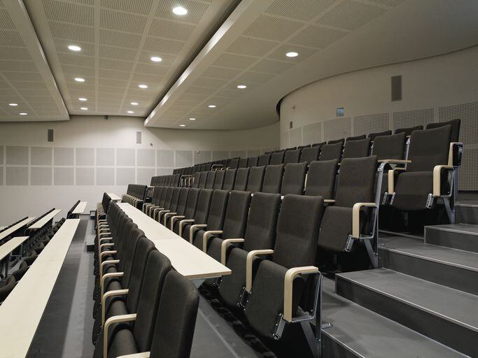 ID_1437357_Auditorijos_ar_konferencij___sal__s2