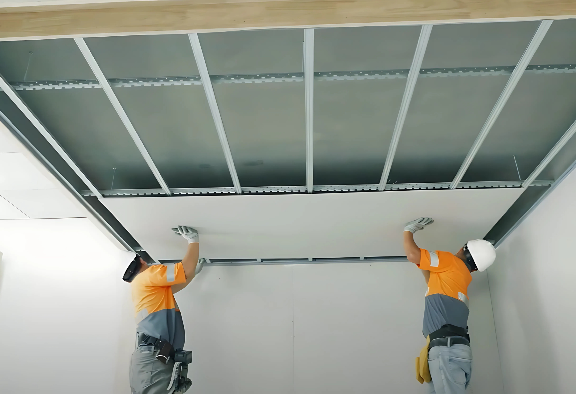 Báo giá thi công trần thạch cao - Cập nhập mới nhất năm 2025